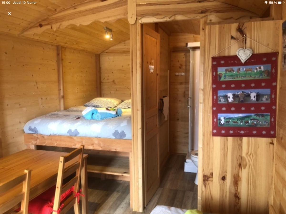 Camping, Hotel De Plein Air Les Cariamas Chateauroux-les-Alpes Zewnętrze zdjęcie