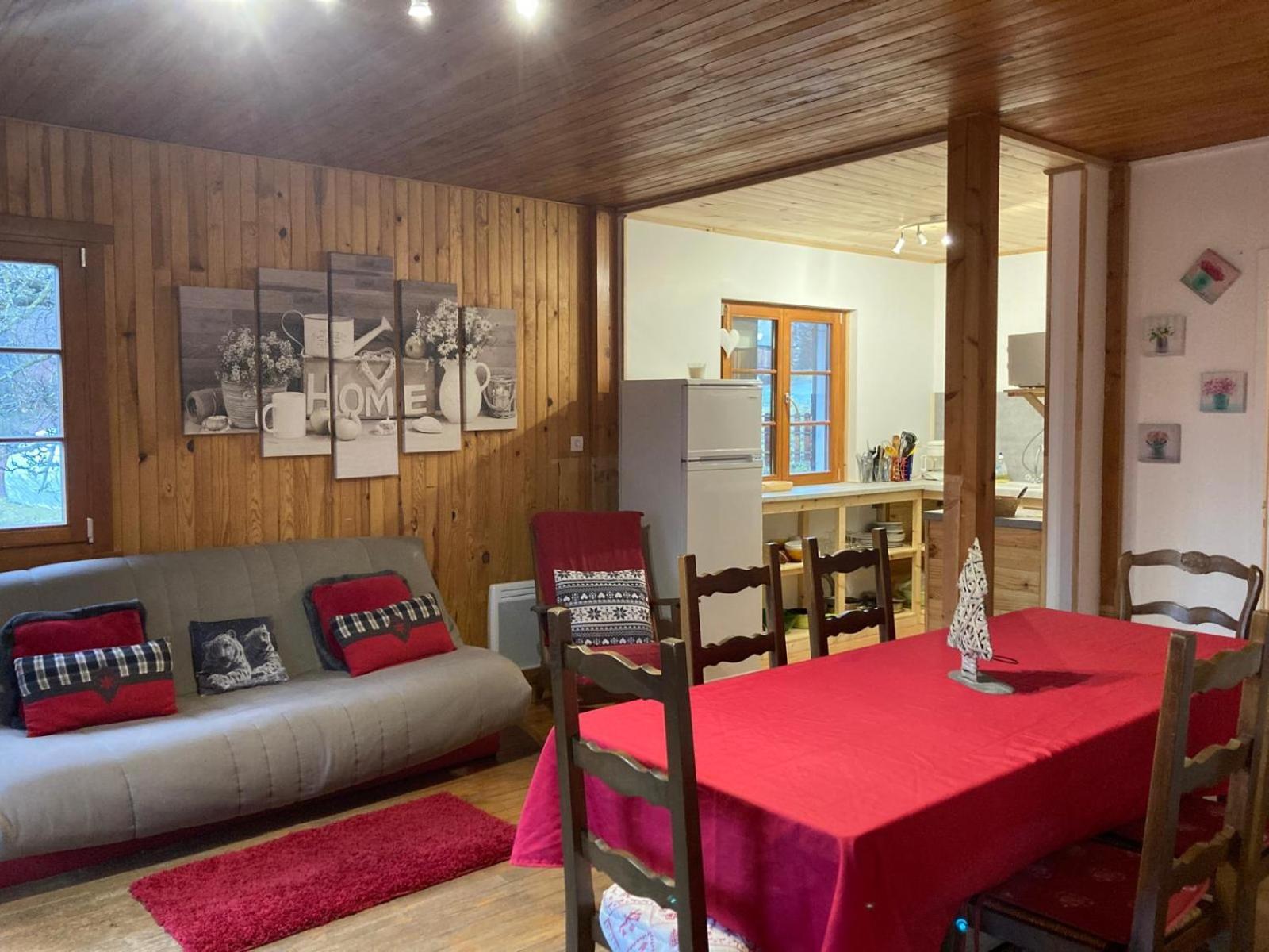 Camping, Hotel De Plein Air Les Cariamas Chateauroux-les-Alpes Zewnętrze zdjęcie